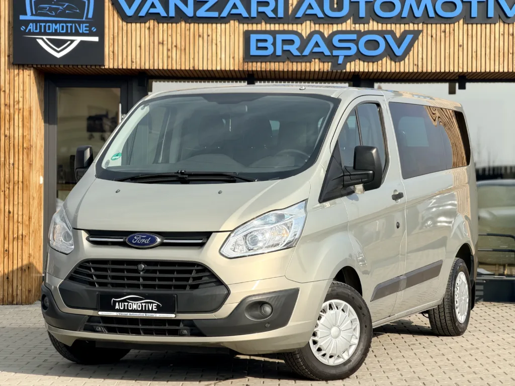 Ford transit coustom 8+1 locuri