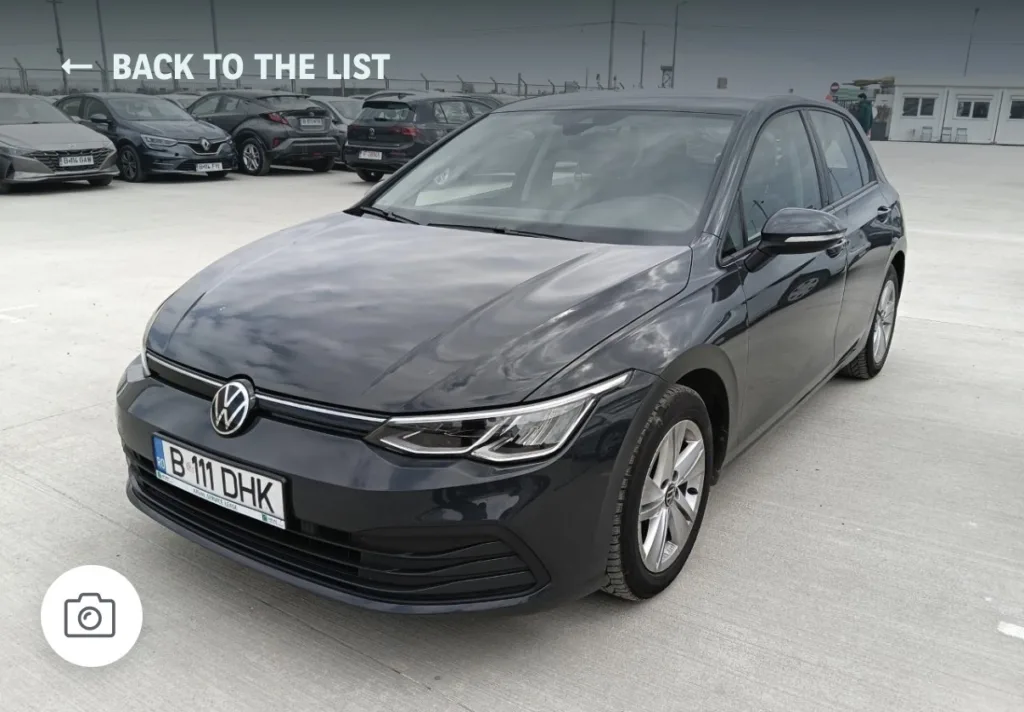 Volkswagen Golf 8 life 1L – 110 cp